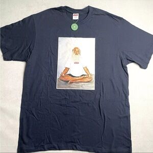 Supreme Rick Rubin Graphic Yoga T-Shirt Navy Mens Size L‎ Short Sleeve Crew NEW